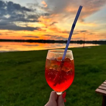Apartman Sa Jakuzijem *