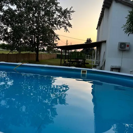 Sa Jakuzijem Apartman *