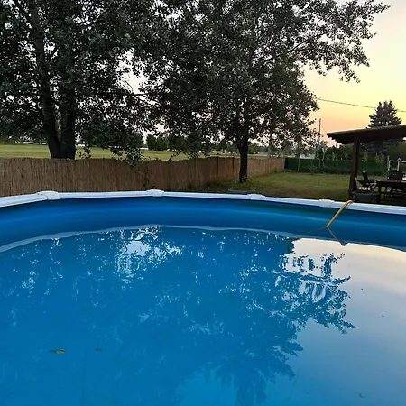 Apartament Sa Jakuzijem Palić