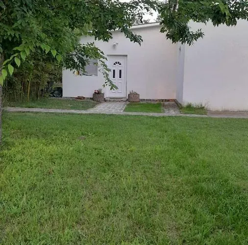 Sa Jakuzijem Apartman *