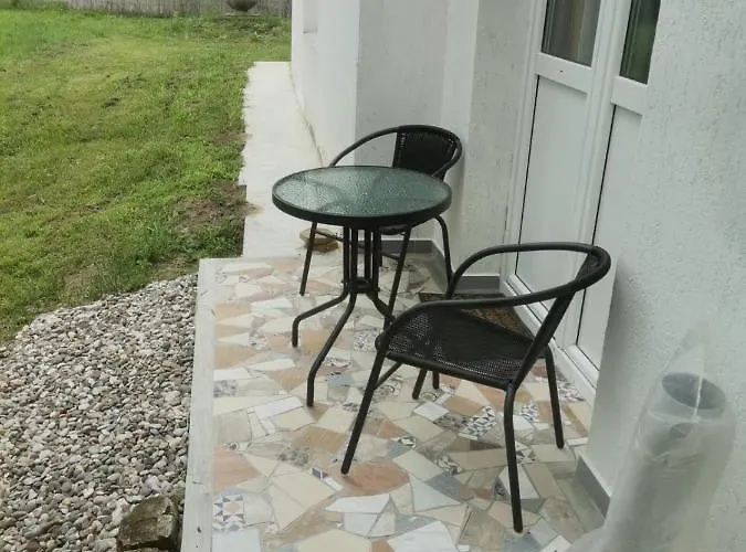 Apartman Sa Jakuzijem